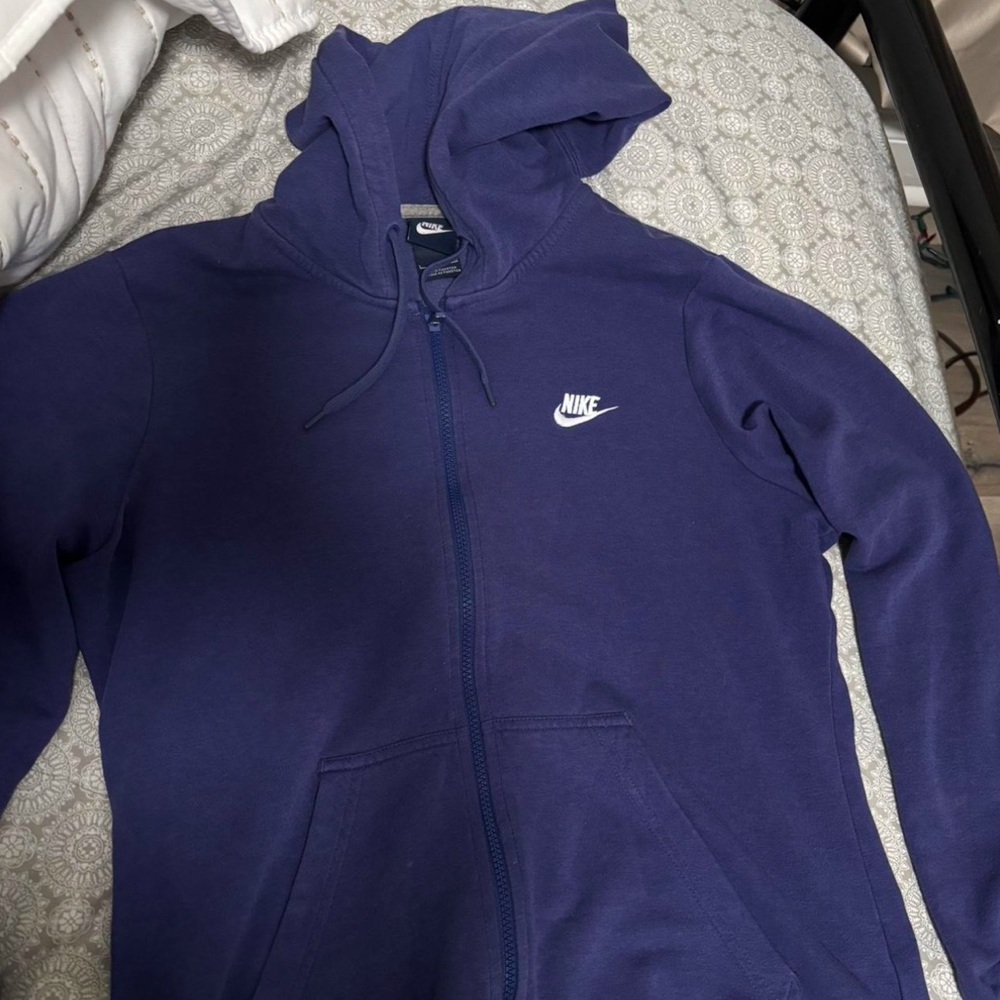 Nike zip up